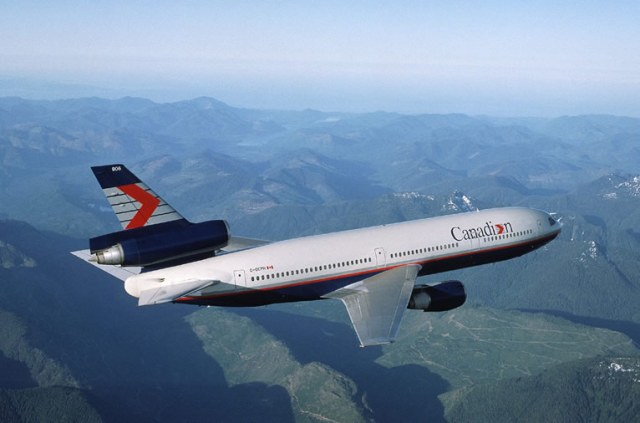 DC_10_Canadian_Airlines.jpg